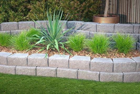 Benefits of Retaining Walls for Sloped Gardens