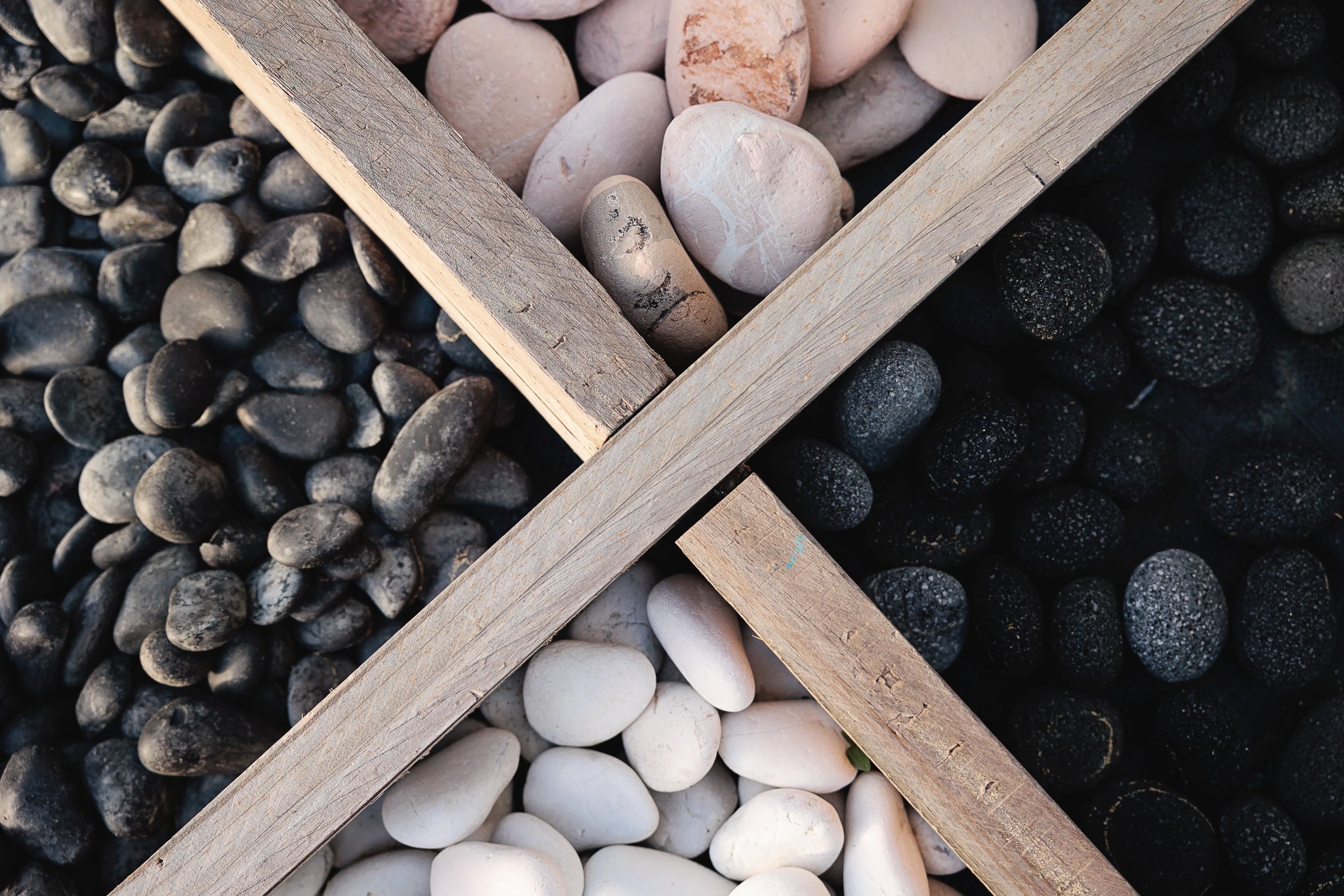 Decorative Rocks – Page 4 – Diggers Landscape Supplies