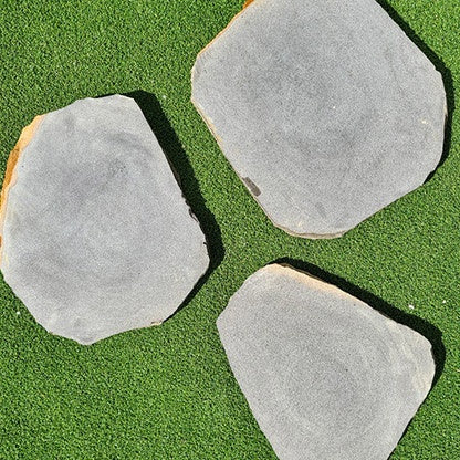 BLUESTONE ORGANIC ROUND STEPPING STONE