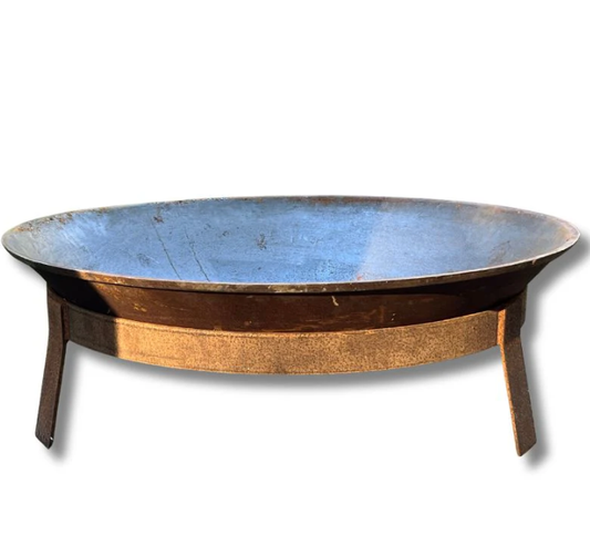 Tripod Stand Rust